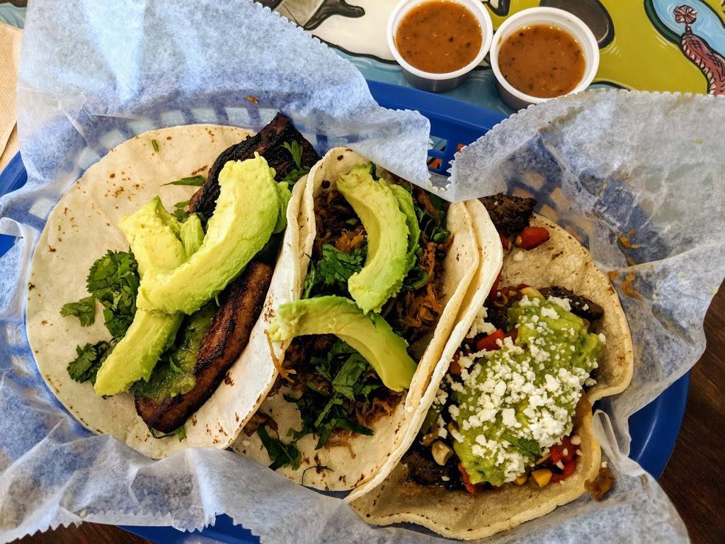 Tacodeli Gracy Farms | restaurant | 12001 Burnet Rd, Austin, TX 78758, USA | 5123391700 OR +1 512-339-1700