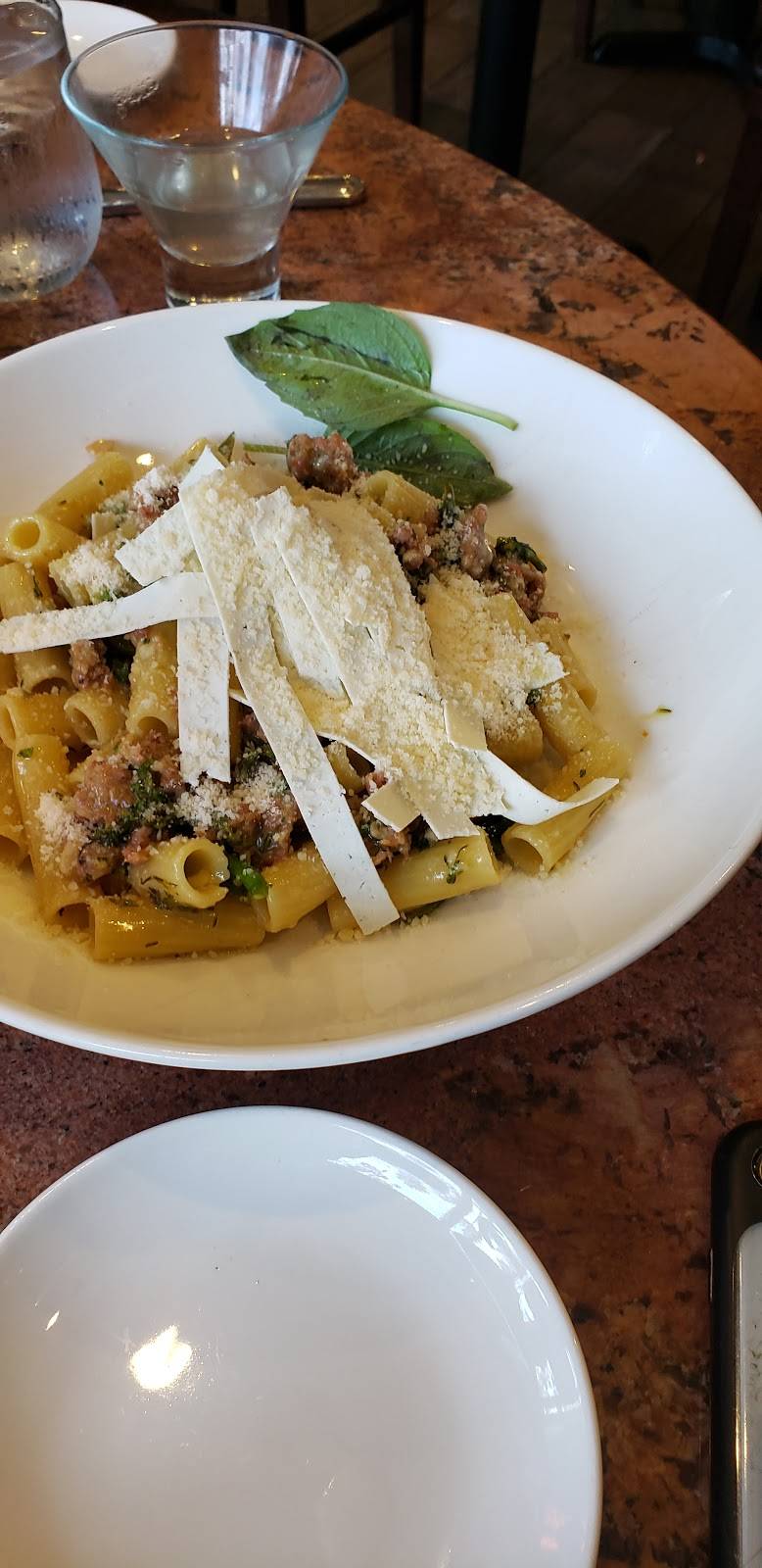 Mediterraneo | restaurant | 1970 Main St, Sarasota, FL 34236, USA | 9413654122 OR +1 941-365-4122