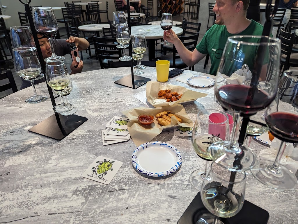 Hop & Grape | restaurant | 205 W Upham St, Marshfield, WI 54449, USA | 7152070422 OR +1 715-207-0422