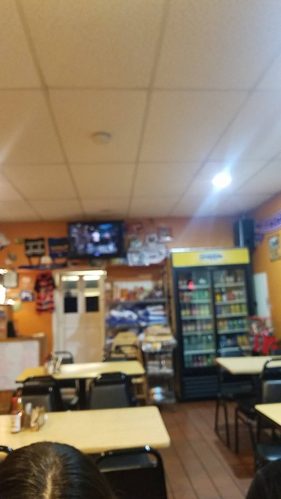 El Salvador Restaurant | restaurant | 2367 E Main St, Bridgeport, CT 06610, USA | 2033356087 OR +1 203-335-6087