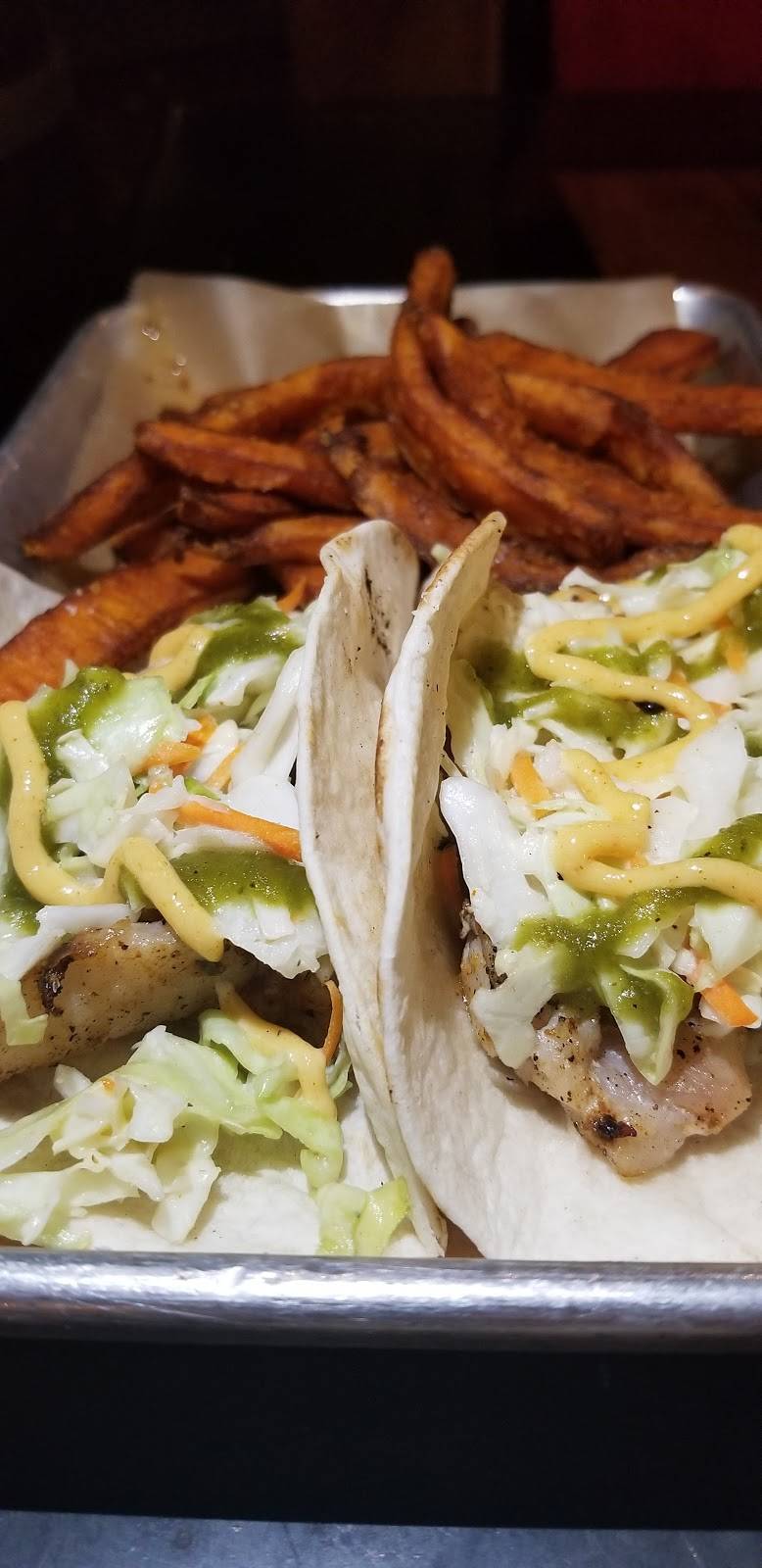 Iron Oak New American BBQ | restaurant | 917 11th St, Palm Harbor, FL 34683, USA | 7277547337 OR +1 727-754-7337