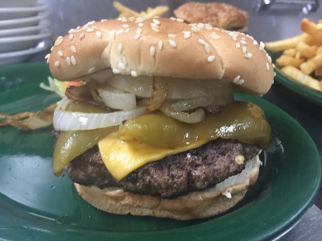 Irenes Burger Cafe | cafe | 2067 E Palmdale Blvd, Palmdale, CA 93550, USA | 6612672577 OR +1 661-267-2577