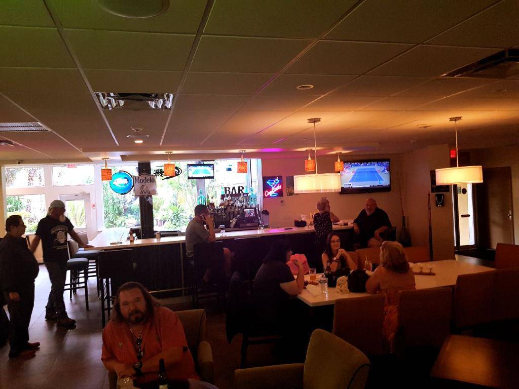 Red Chilies Restaurant in Fort Lauderdale | restaurant | 2275 W State Rd 84, Fort Lauderdale, FL 33312, USA | 9545844008 OR +1 954-584-4008