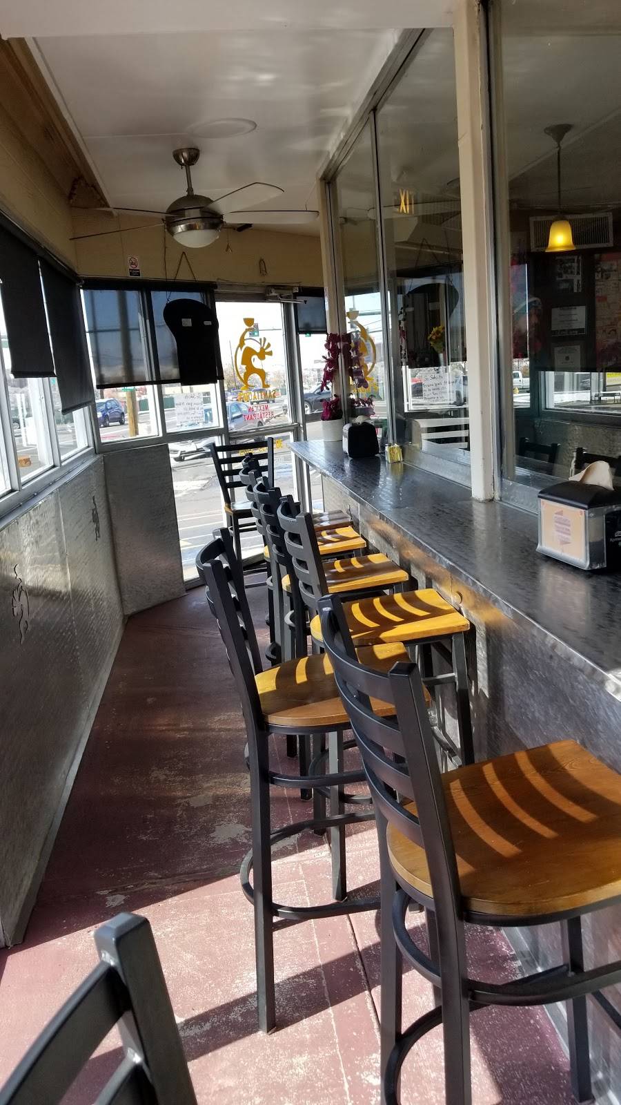 Santiagos Mexican Restaurant | restaurant | 5701 Leetsdale Dr, Denver, CO 80224, USA | 3033335305 OR +1 303-333-5305