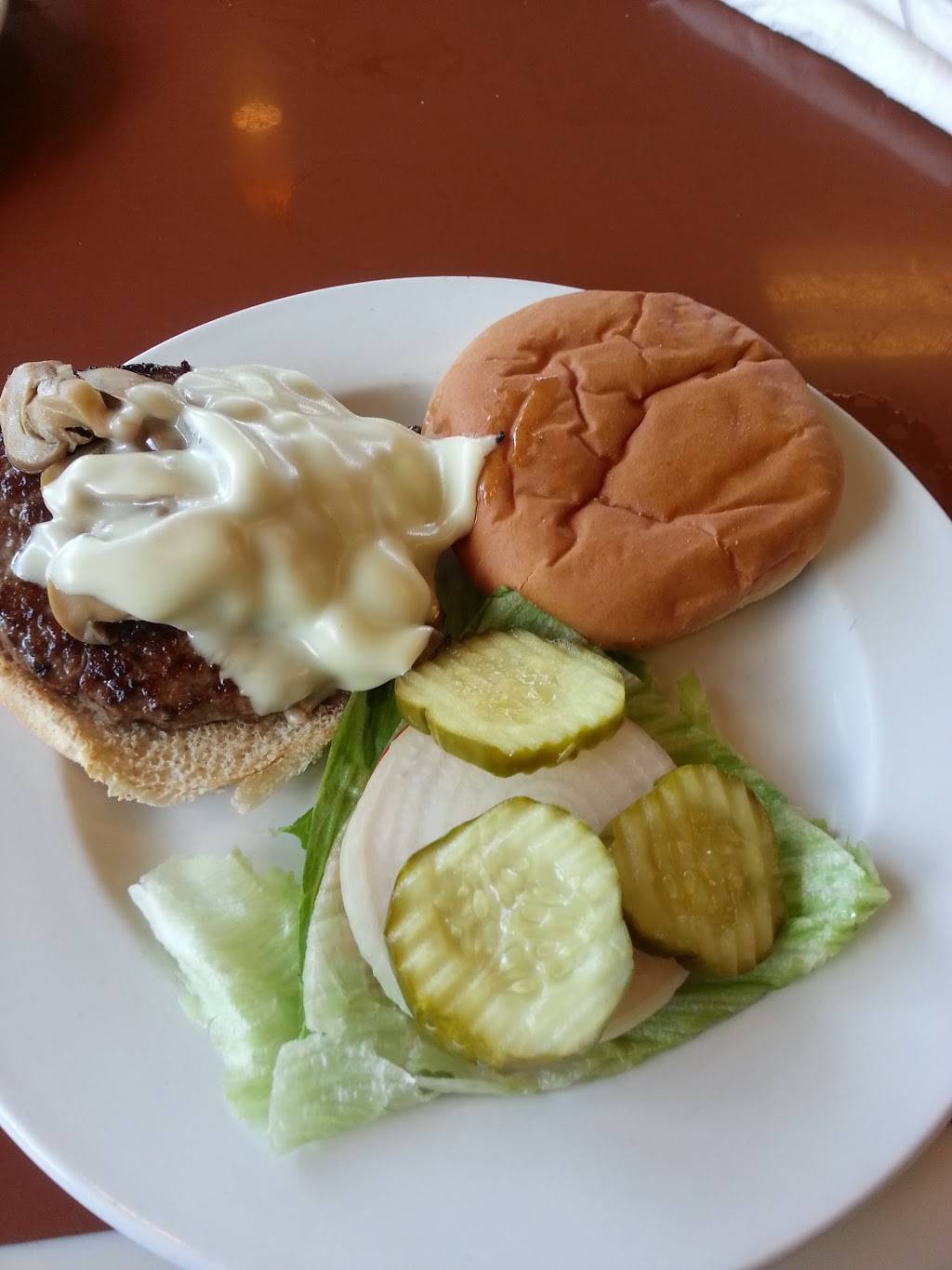 Dixie Diner | restaurant | 4983 Dixie Hwy, Waterford Twp, MI 48329, USA | 2483838192 OR +1 248-383-8192