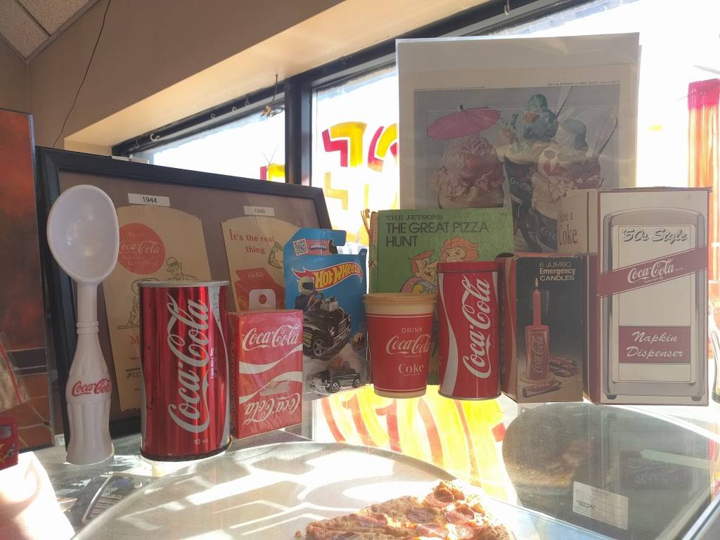 Pizza Stop | restaurant | Edelweiss Plaza, 600 Doon Village Rd, Kitchener, ON N2P 1G6, Canada | 2266472020 OR +1 226-647-2020