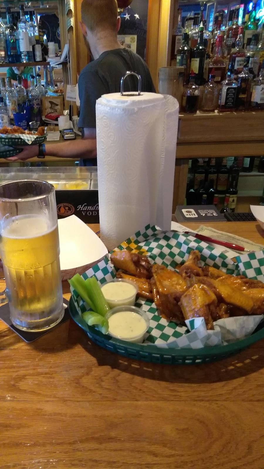 Als Bar & Grill | restaurant | 10911 NW, MO-45, Parkville, MO 64152, USA | 8167416500 OR +1 816-741-6500