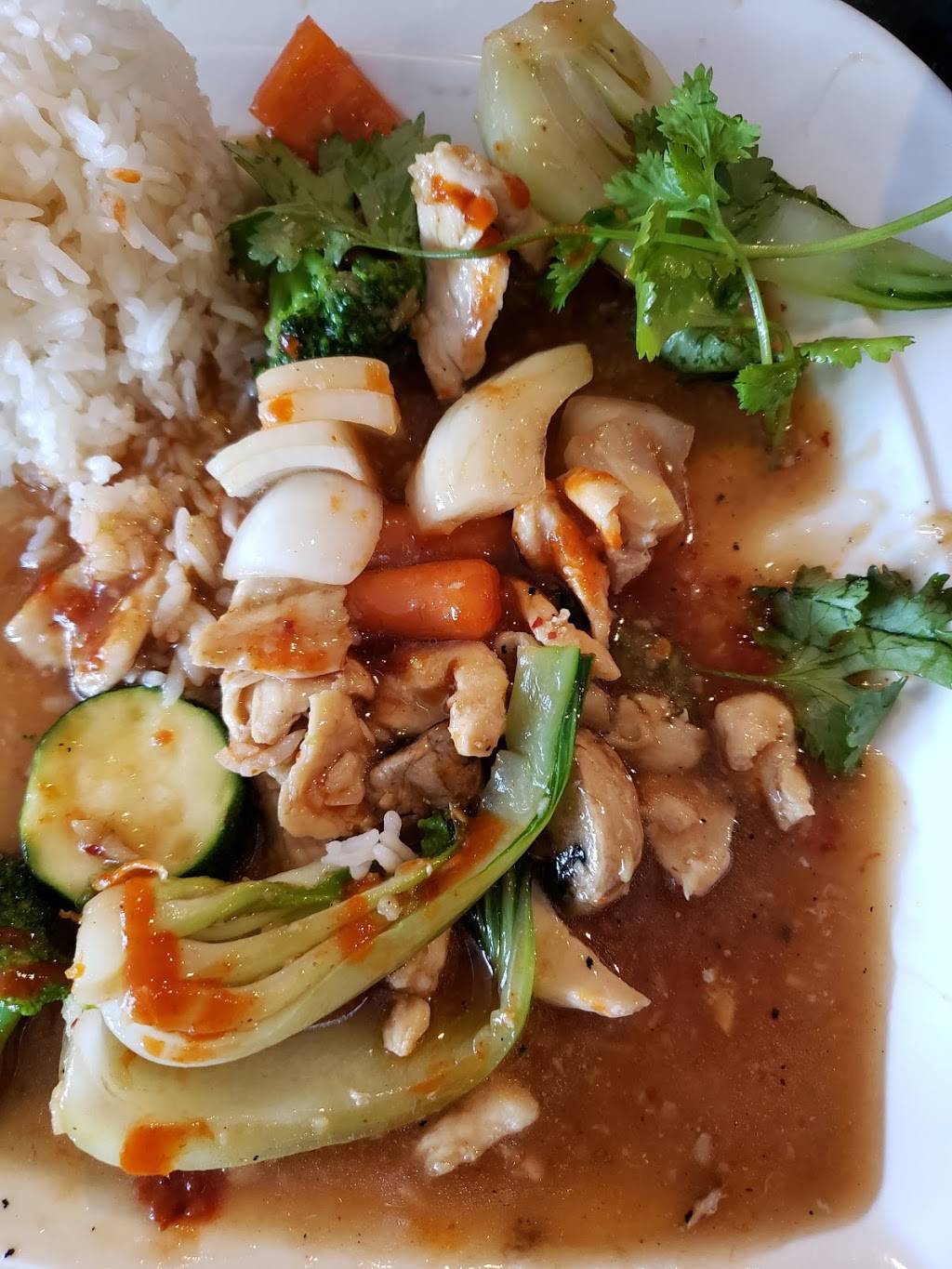 Thai Lily Restaurant | restaurant | 13514 NW Cornell Rd, Portland, OR 97229, USA | 5036430555 OR +1 503-643-0555