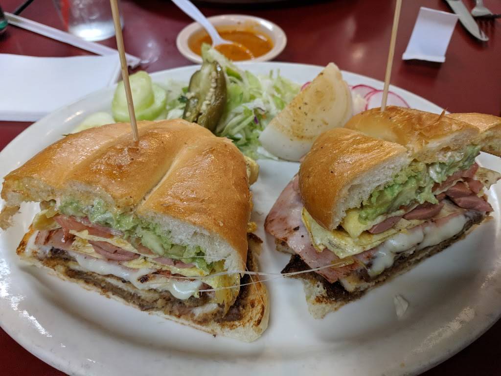 Los Reyes De La Torta | restaurant | 9230 N 7th St, Phoenix, AZ 85020, USA | 6028702967 OR +1 602-870-2967