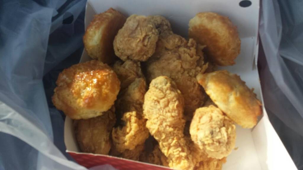 Churchs Chicken | restaurant | 3807 W E Stan Schlueter Loop #200, Killeen, TX 76549, USA | 2546185800 OR +1 254-618-5800