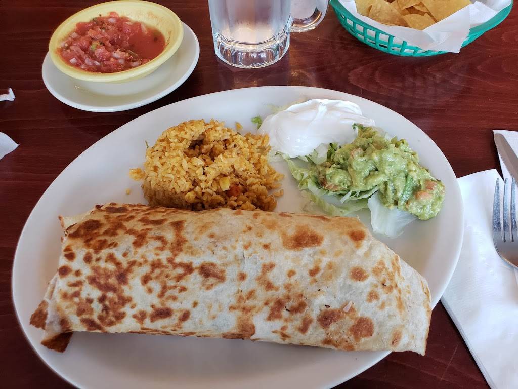 Panchos Tacos | restaurant | 145 White St, Danbury, CT 06810, USA | 2037900900 OR +1 203-790-0900