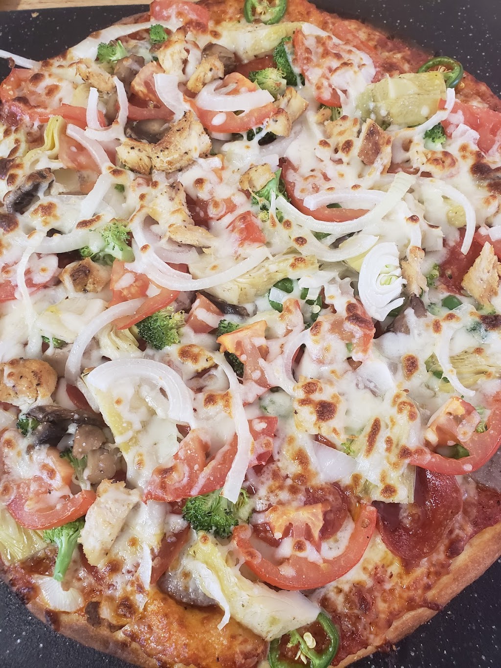 The Farm at Moosehead | meal takeaway | 330 Moosehead Lake Rd, Greenville, ME 04441, USA | 2076950182 OR +1 207-695-0182