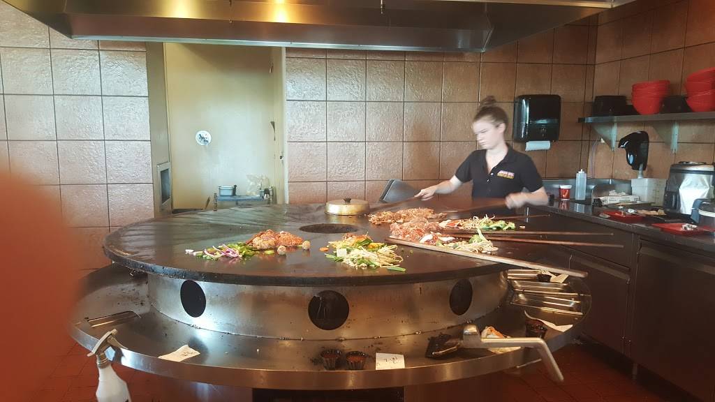 Genghis Grill | restaurant | 600B Frazier Dr #104, Franklin, TN 37067, USA | 6157710111 OR +1 615-771-0111