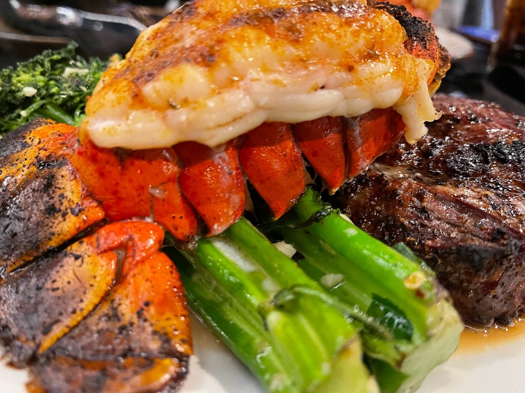 Thirteen | restaurant | 1911 Bagby St Suite 100, Houston, TX 77002, USA | 7138042025 OR +1 713-804-2025