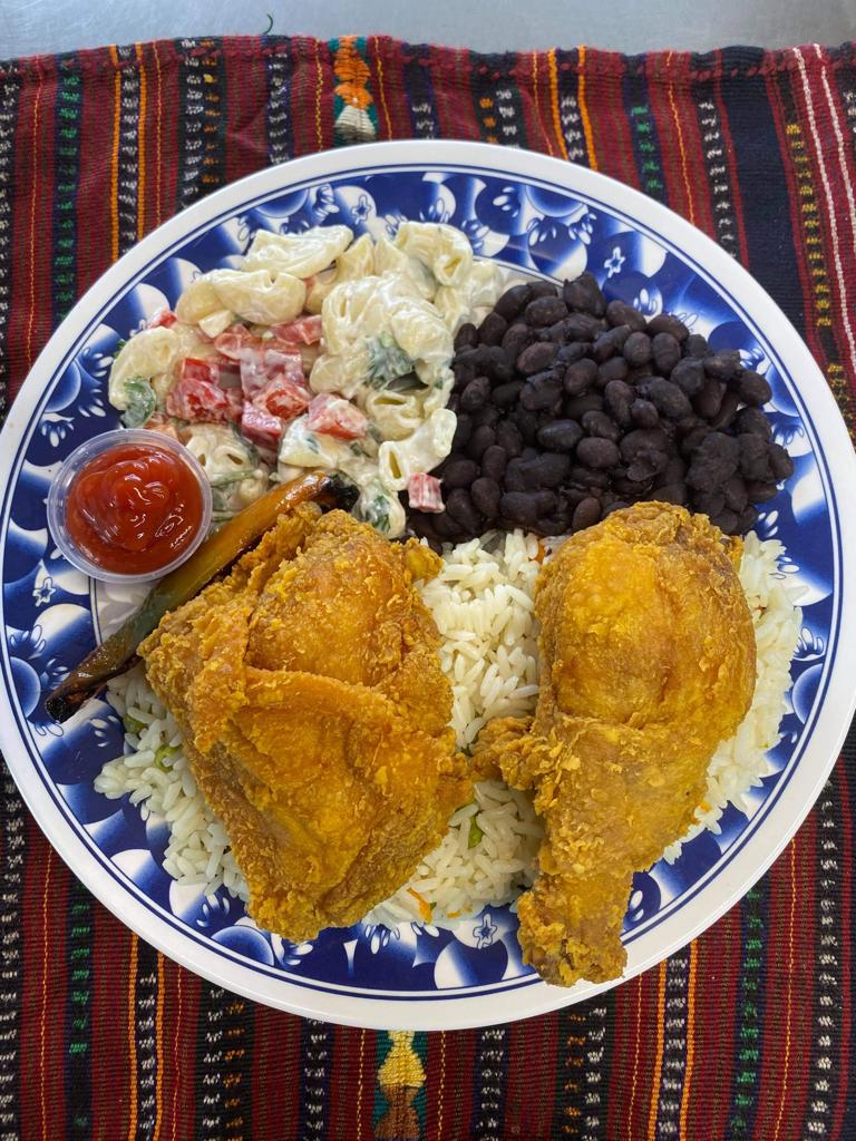 Antojitos Y Tradicional Chapín | restaurant | 3923 Hollister Rd, Houston, TX 77080, USA | 3463929499 OR +1 346-392-9499