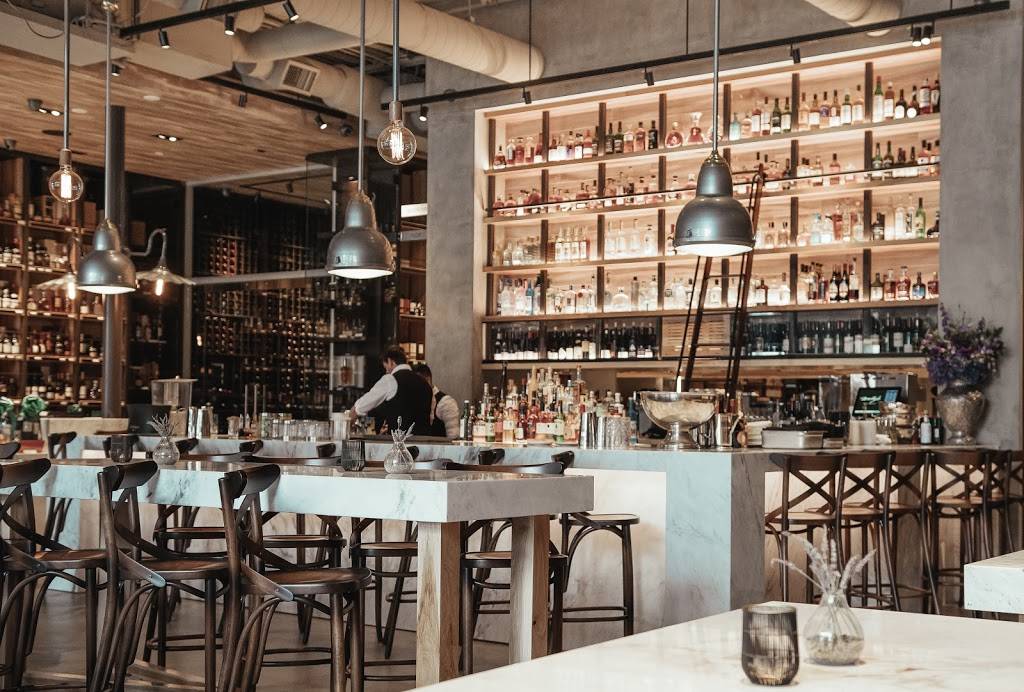 Wallys Santa Monica | restaurant | 214 Wilshire Blvd, Santa Monica, CA 90401, USA | 3104750606 OR +1 310-475-0606