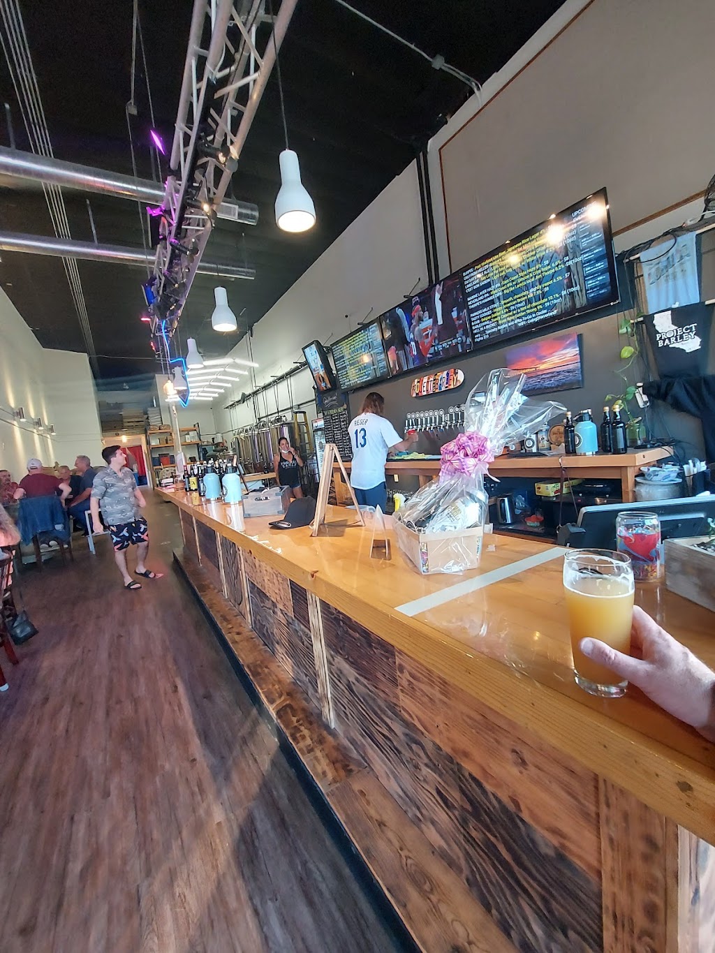 Project Barley Brewery & Pizzeria | restaurant | 2308 Pacific Coast Hwy, Lomita, CA 90717, USA | 4242635349 OR +1 424-263-5349