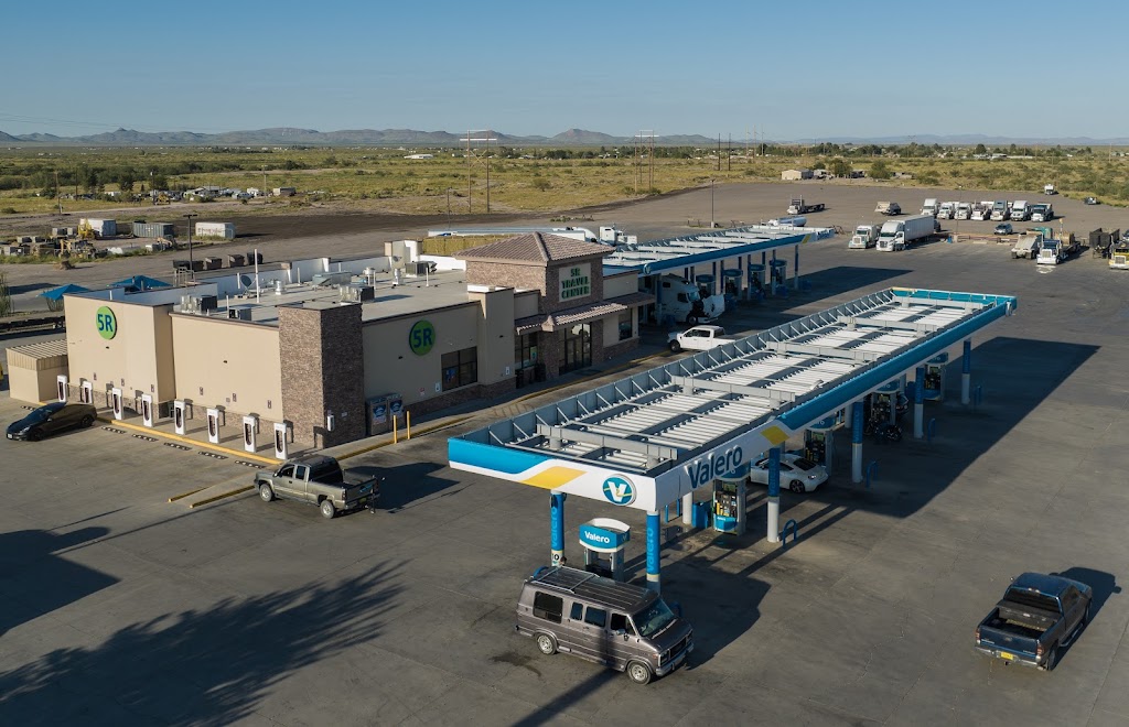 5R TRAVEL CENTER | restaurant | 1695 N Gold Ave, Deming, NM 88030, USA | 5755447725 OR +1 575-544-7725