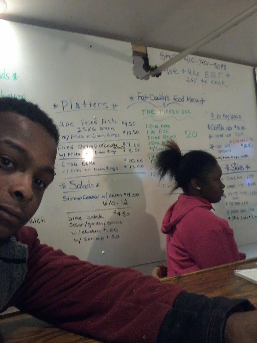 Fat Daddys Crabs | restaurant | 9036 Liberty Rd, Randallstown, MD 21133, USA | 4107018098 OR +1 410-701-8098