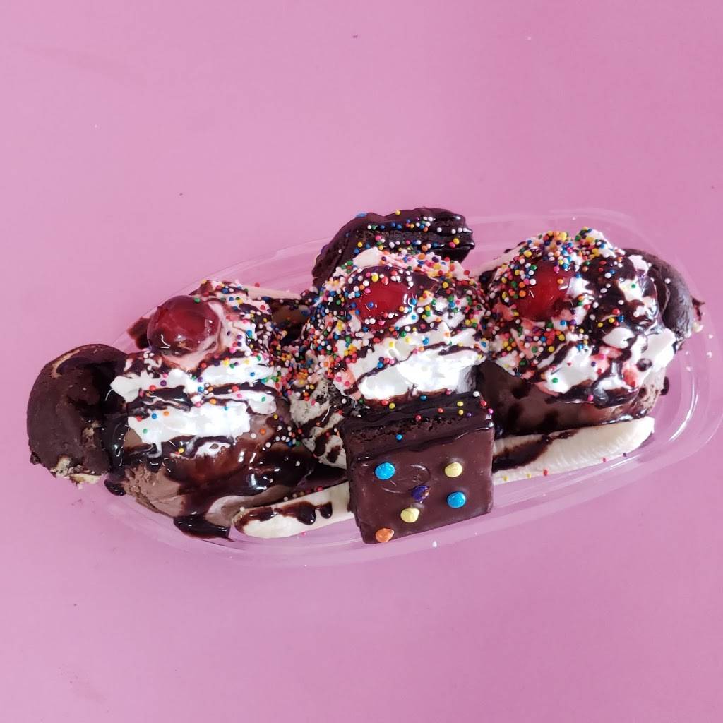 Phat Snackz | meal takeaway | 208 S New Braunfels Ave suite #1, San Antonio, TX 78203, USA | 2103147166 OR +1 210-314-7166