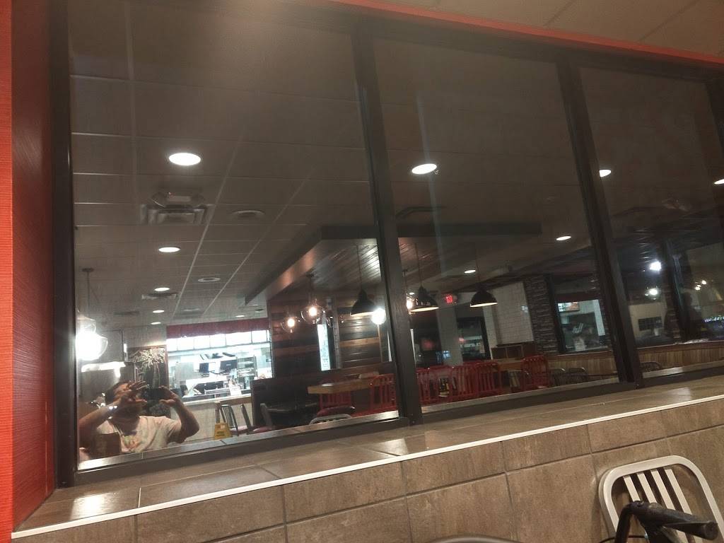 Arbys | meal takeaway | 3430 S State St, Salt Lake City, UT 84115, USA | 8014869132 OR +1 801-486-9132