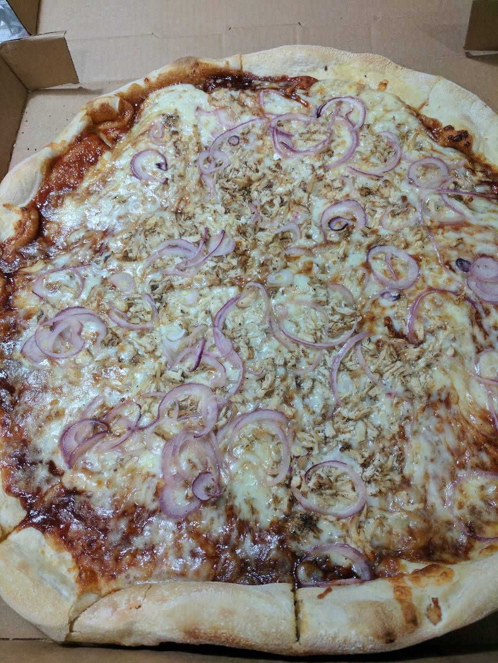 Junior’s Pizza Plus | restaurant | 13212 E Colonial Dr, Orlando, FL 32826, USA | 4073800770 OR +1 407-380-0770