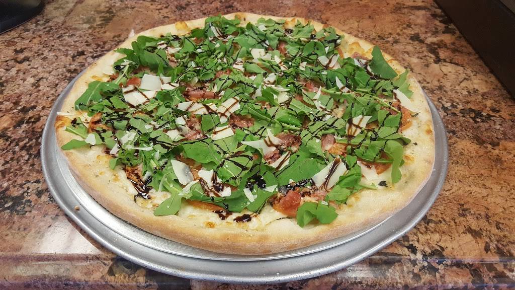 Santonis Pizzeria and Restaurant | restaurant | 88 Godwin Ave, Ridgewood, NJ 07450, USA | 2013896810 OR +1 201-389-6810