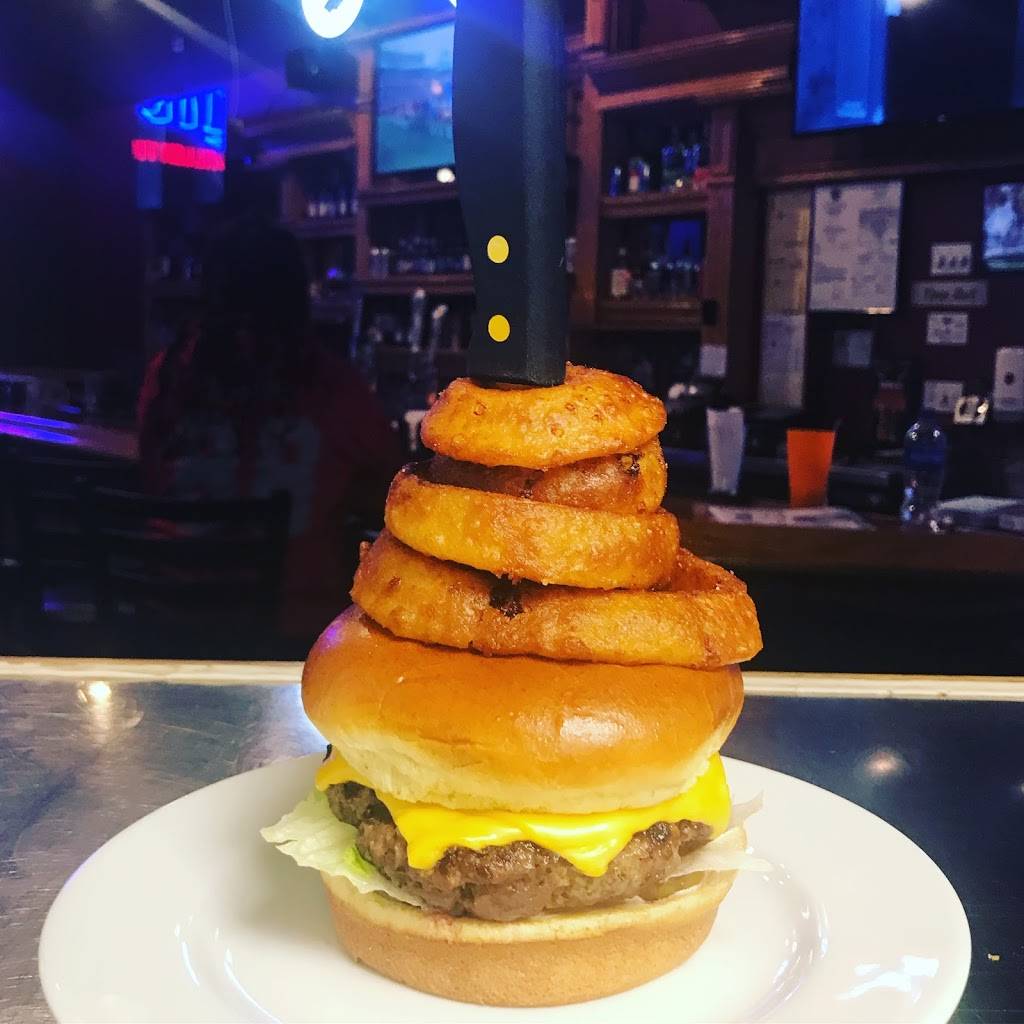 Chunky Dog Bar & Grill | restaurant | 1959 Huntley Rd, Dundee Township, IL 60118, USA | 2246999986 OR +1 224-699-9986