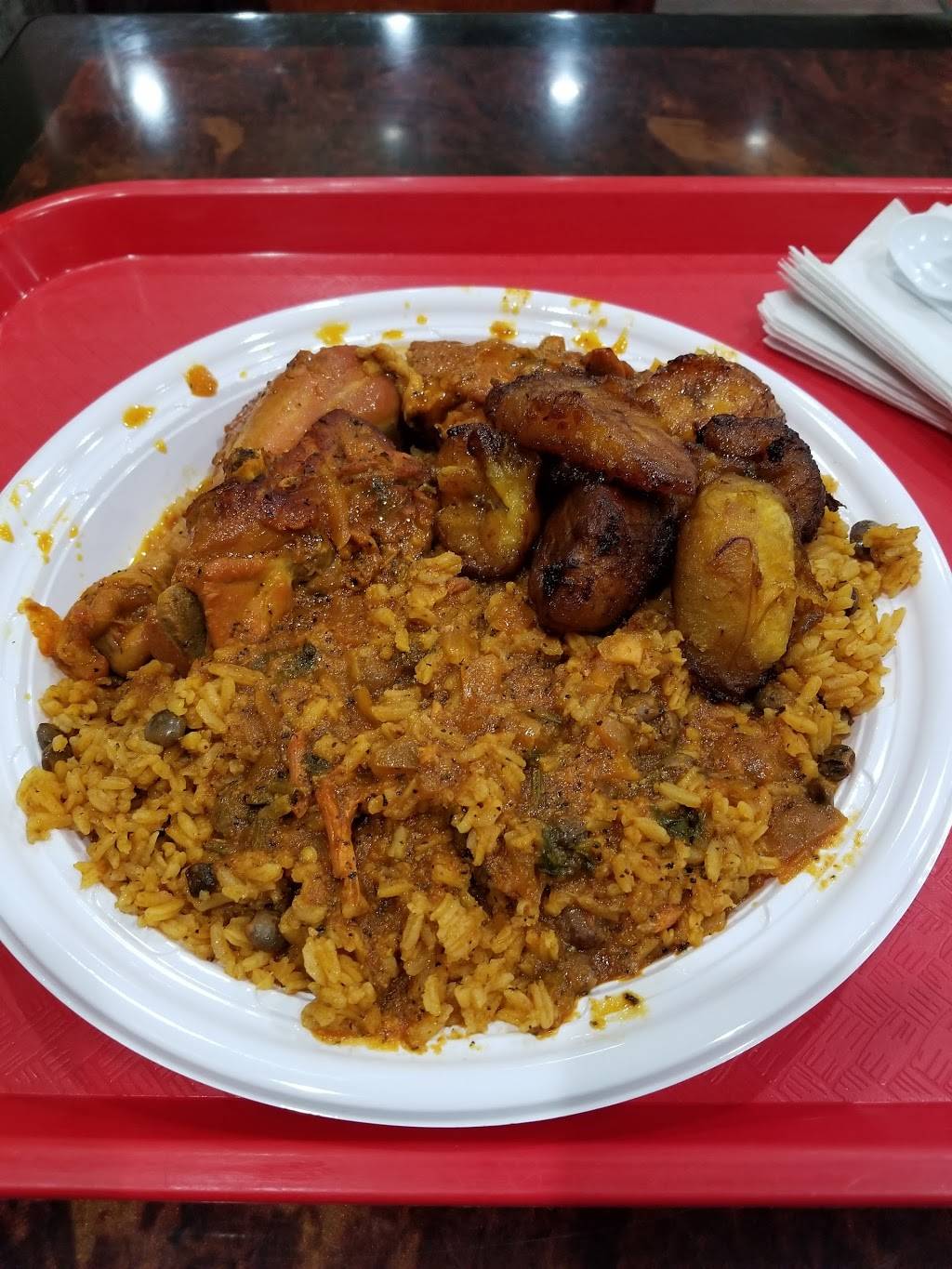 Tropical Grill | restaurant | 2419 2nd Ave, New York, NY 10035, USA | 6466493138 OR +1 646-649-3138