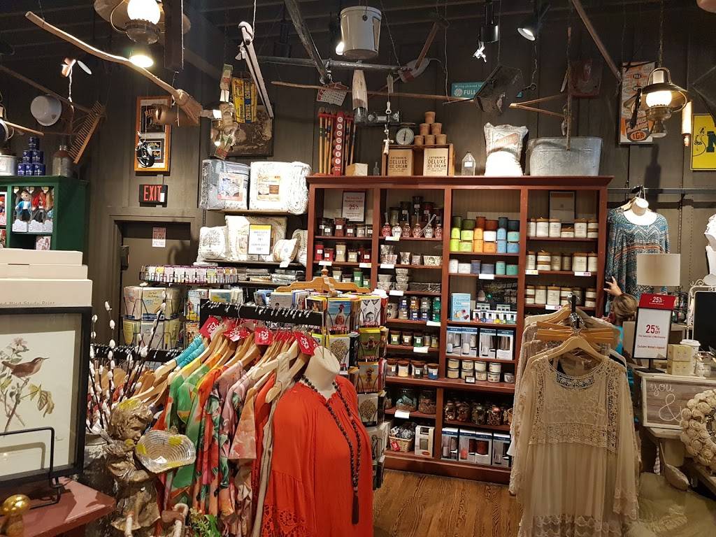 Cracker Barrel Old Country Store | restaurant | 1880 State Rd. 60 E, Valrico, FL 33594, USA | 8136620607 OR +1 813-662-0607