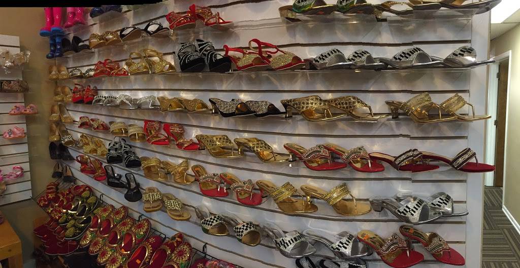 Khusie (Khushi) New Collection | restaurant | 137 E Cuyahoga Falls Ave, Akron, OH 44310, USA | 3307858896 OR +1 330-785-8896