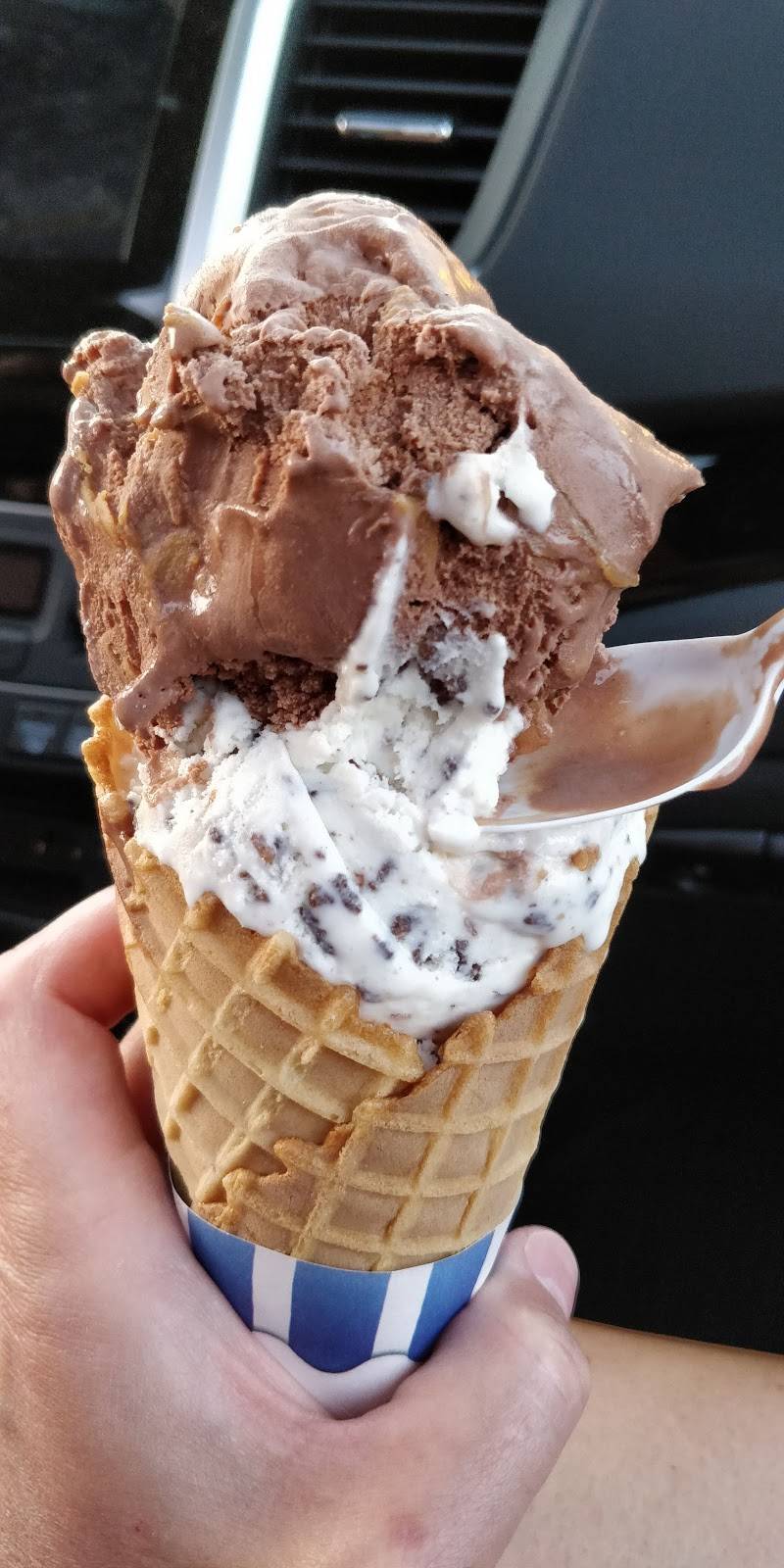 Yorkies Grille & Custard | restaurant | 1368 PA-285, Linesville, PA 16424, USA | 7249272057 OR +1 724-927-2057