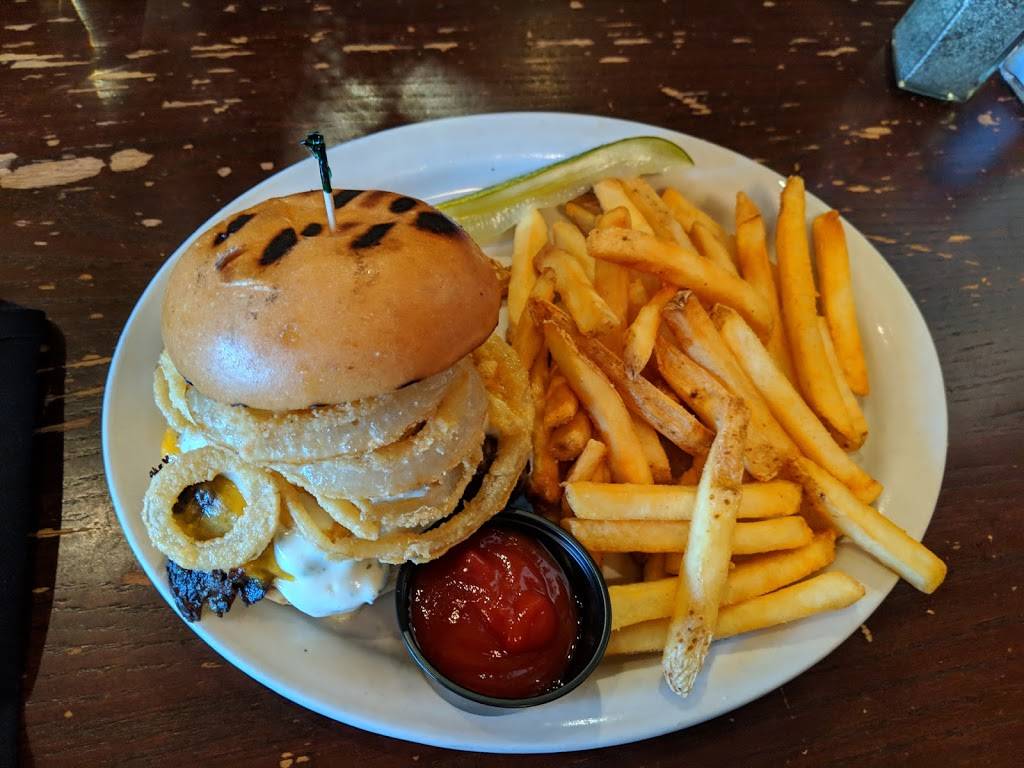 The Ravens Nest Pub & Restaurant | restaurant | 998 Main St, Walpole, MA 02081, USA | 5087349377 OR +1 508-734-9377