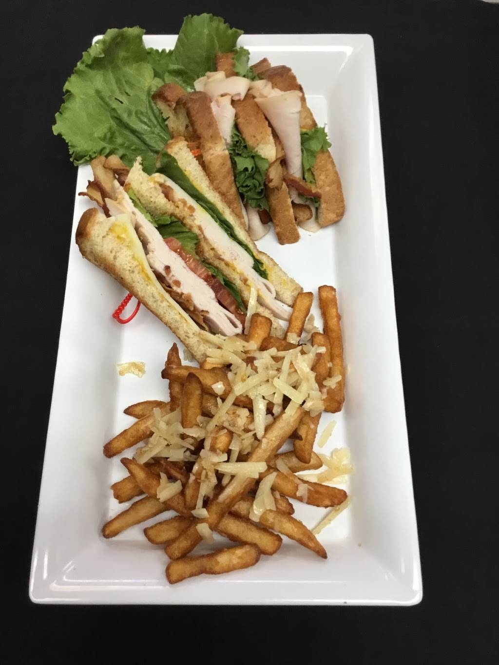 Double D Karaoke | restaurant | 1740 S Brentwood Blvd, Brentwood, MO 63144, USA | 3149615646 OR +1 314-961-5646