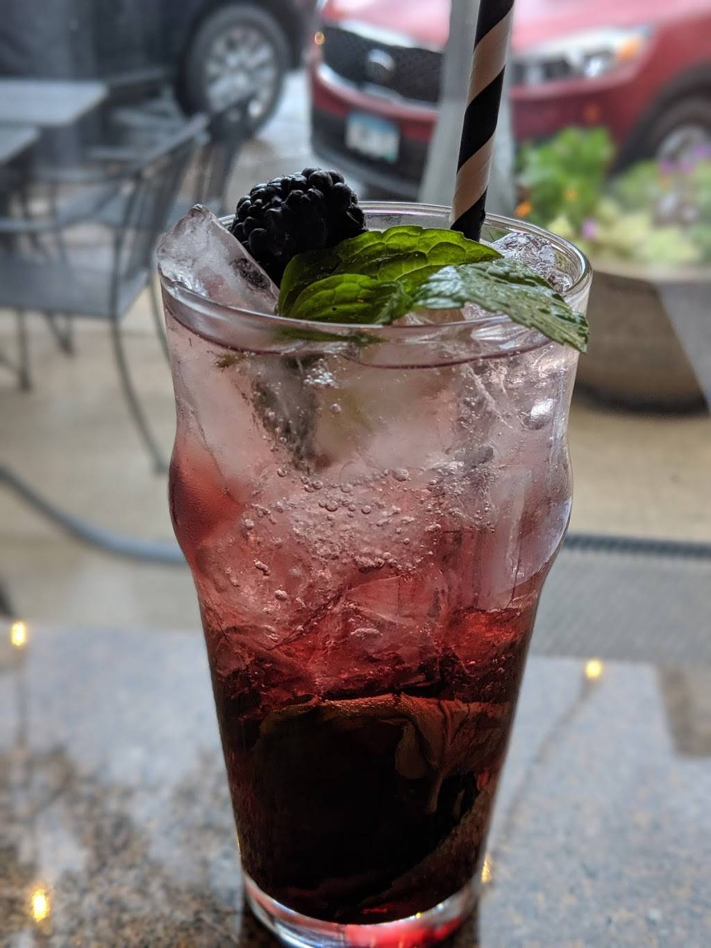 The Tap House | restaurant | 10 3rd St SW, Rochester, MN 55902, USA | 5072584017 OR +1 507-258-4017