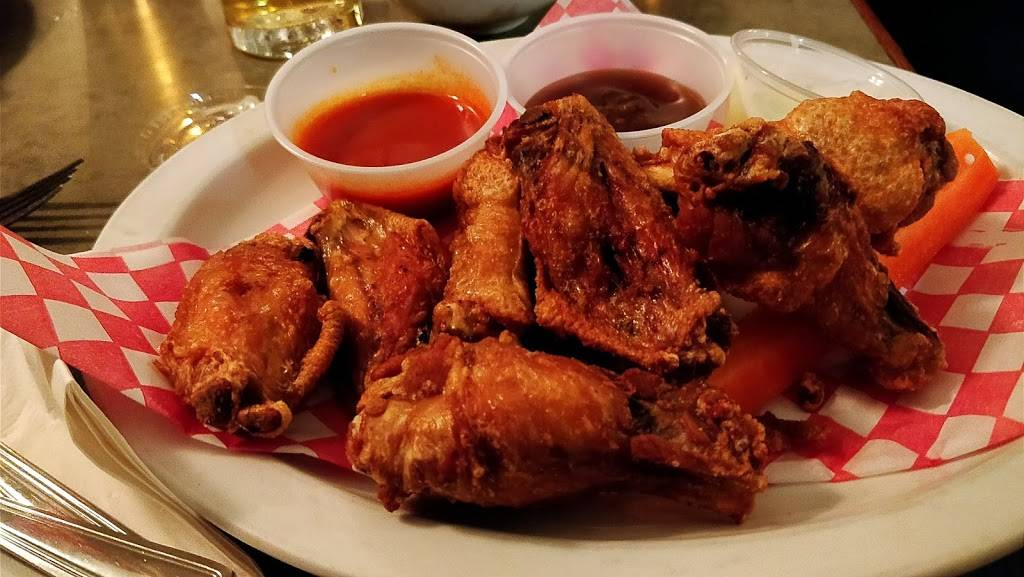 Peter Gs Bar And Grill | restaurant | 1060 Wilson Ave, North York, ON M3K 1G6, Canada | 4166365660 OR +1 416-636-5660