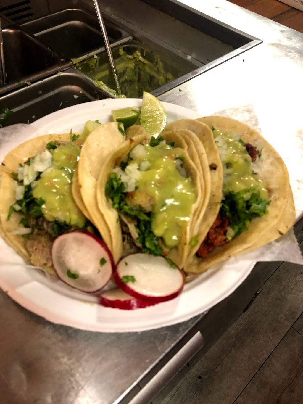 Taqueria Marquez Mexican Grill | restaurant | 273 Burnside Ave, Lawrence, NY 11559, USA | 5168373202 OR +1 516-837-3202