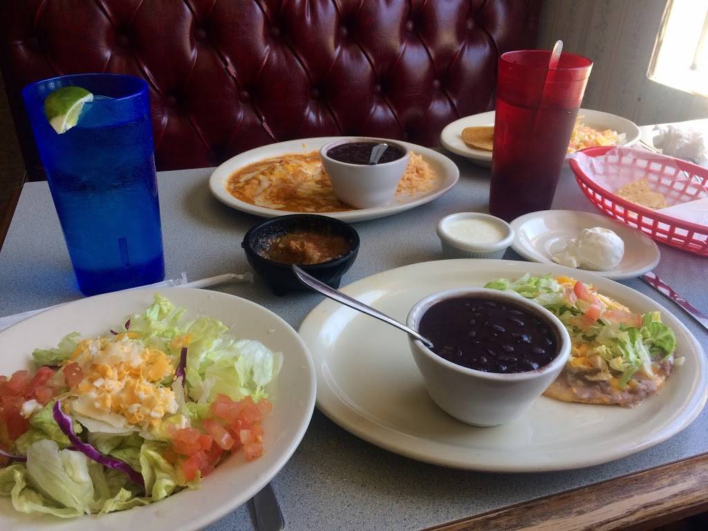 Cafe Hornitos | restaurant | 3704 I-35, Austin, TX 78705, USA | 5125244195 OR +1 512-524-4195