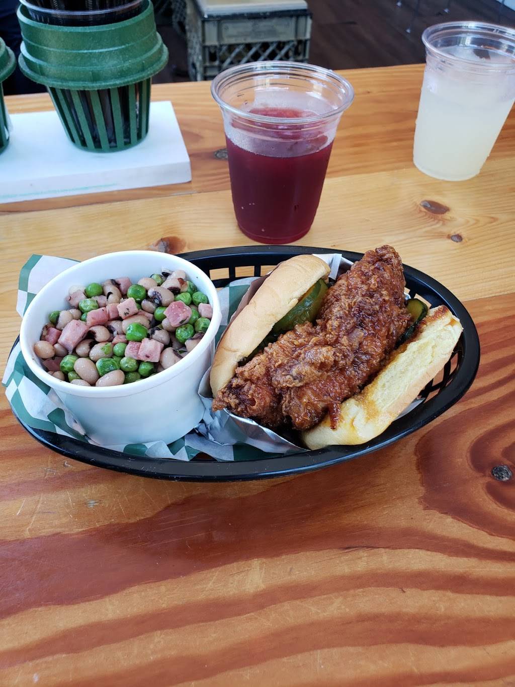 Winner Winner | restaurant | 677 Thames St, Newport, RI 02840, USA | 4018482449 OR +1 401-848-2449