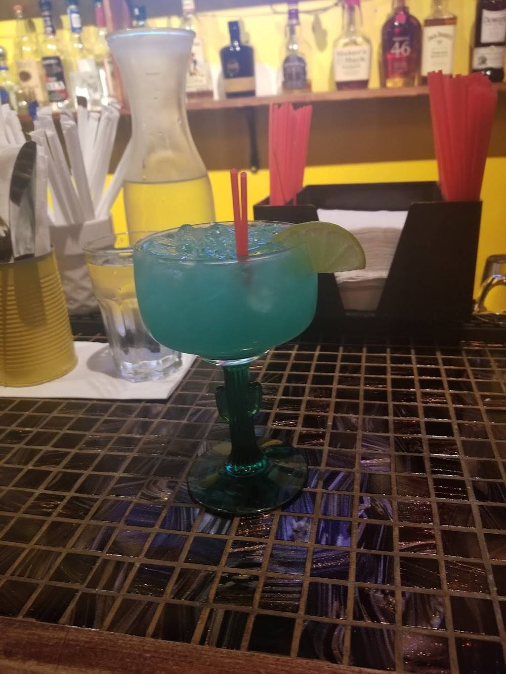 Xochitl Taqueria | restaurant | 1015 Fulton St, Brooklyn, NY 11238, USA | 7188572424 OR +1 718-857-2424