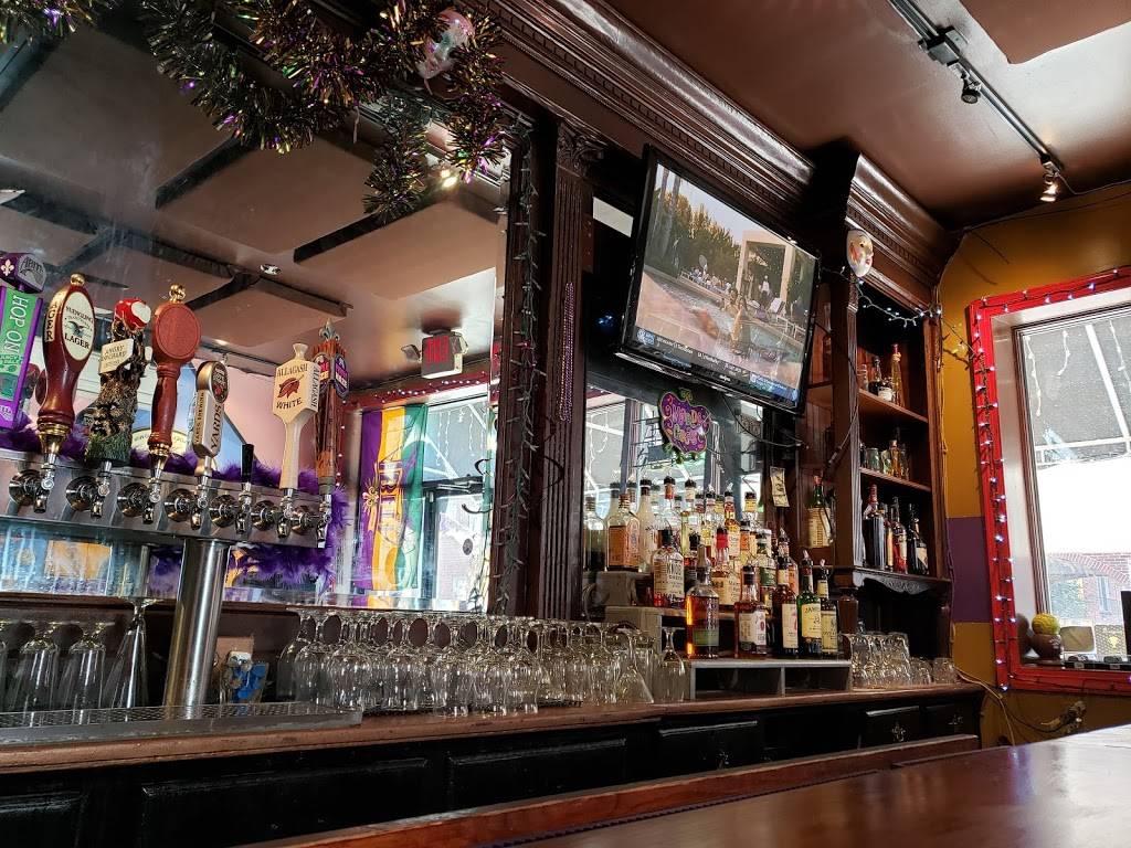 Catahoula Philly | restaurant | 775 S Front St, Philadelphia, PA 19147, USA | 2152719300 OR +1 215-271-9300