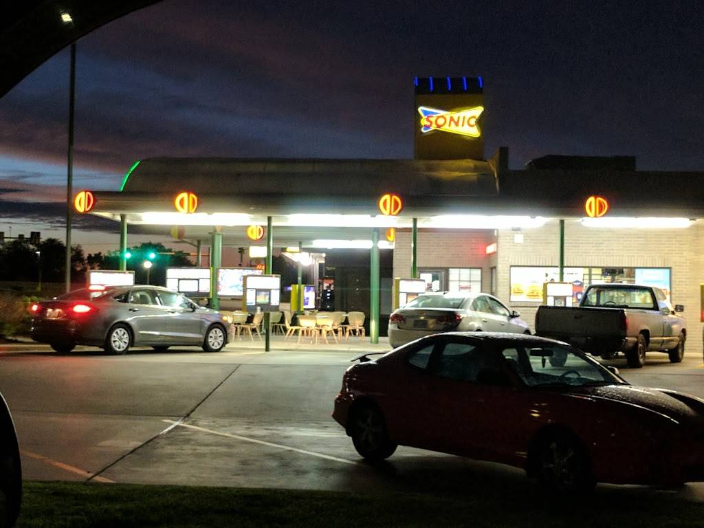 Sonic Drive-In | restaurant | 1306 N. Rosehill Road, Rose Hill, KS 67133, USA | 3167767636 OR +1 316-776-7636