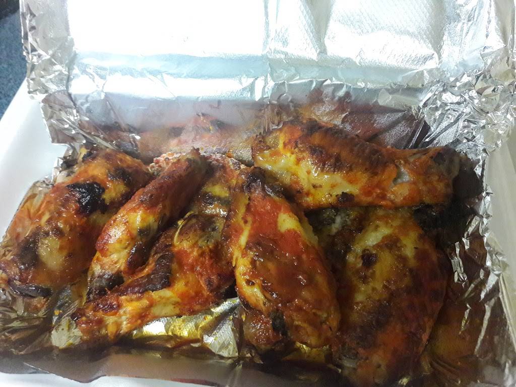 Carlos Pizza | meal takeaway | 28370 S River Rd, Harrison Charter Township, MI 48045, USA | 5864699900 OR +1 586-469-9900