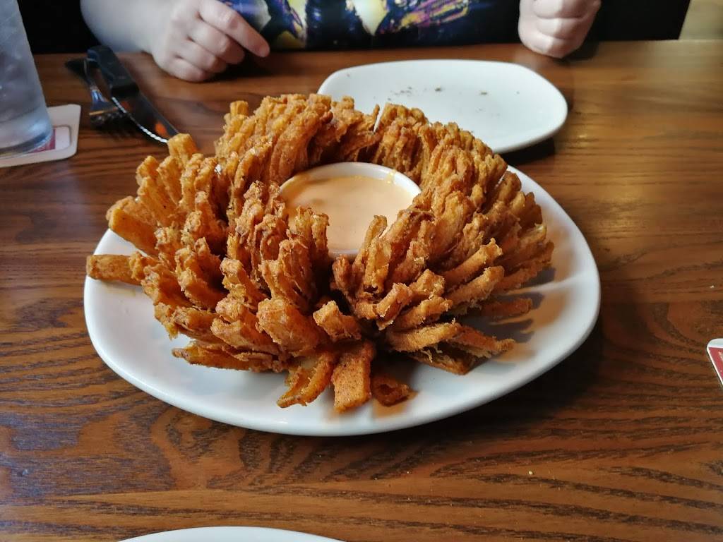 Outback Steakhouse | restaurant | 6400 North Point Pkwy, Alpharetta, GA 30022, USA | 7704428775 OR +1 770-442-8775