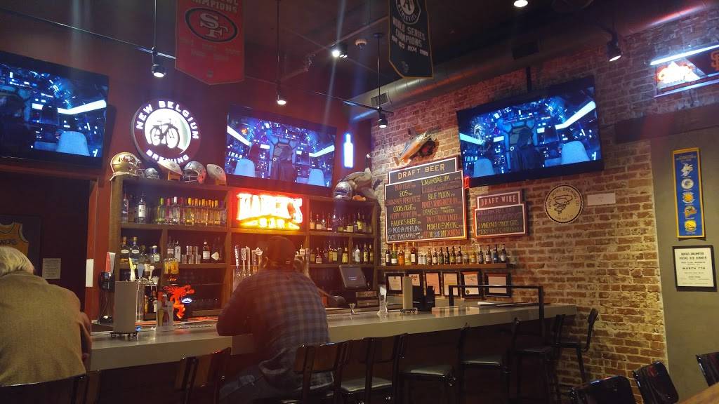 Haucks Grill | restaurant | 142 W Main St, Turlock, CA 95380, USA | 2092502653 OR +1 209-250-2653