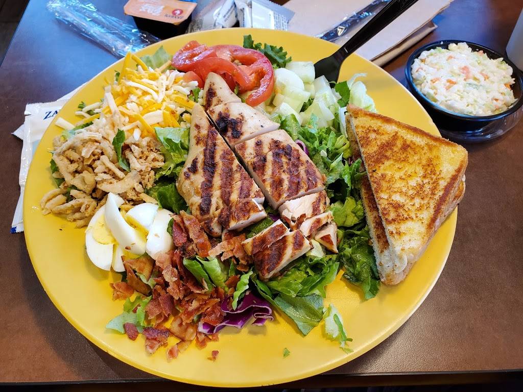 Zaxbys Chicken Fingers & Buffalo Wings | restaurant | 3201 Bearden Ct, Vestavia Hills, AL 35243, USA | 2059681519 OR +1 205-968-1519