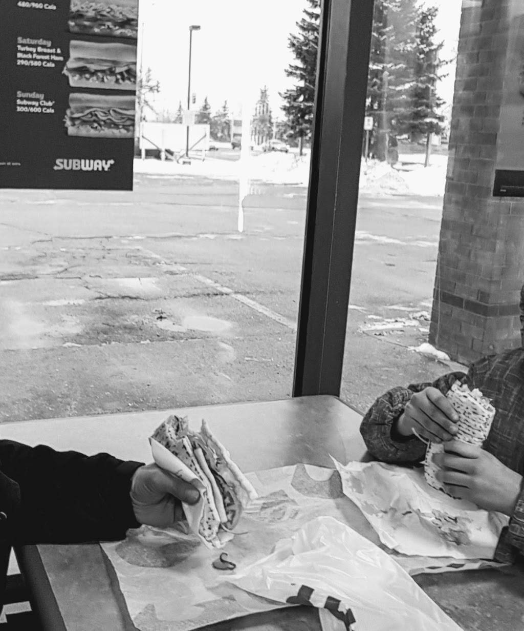 Subway | restaurant | 1122 Dorval Dr Unit 1, Oakville, ON L6M 3E4, Canada | 9058422583 OR +1 905-842-2583
