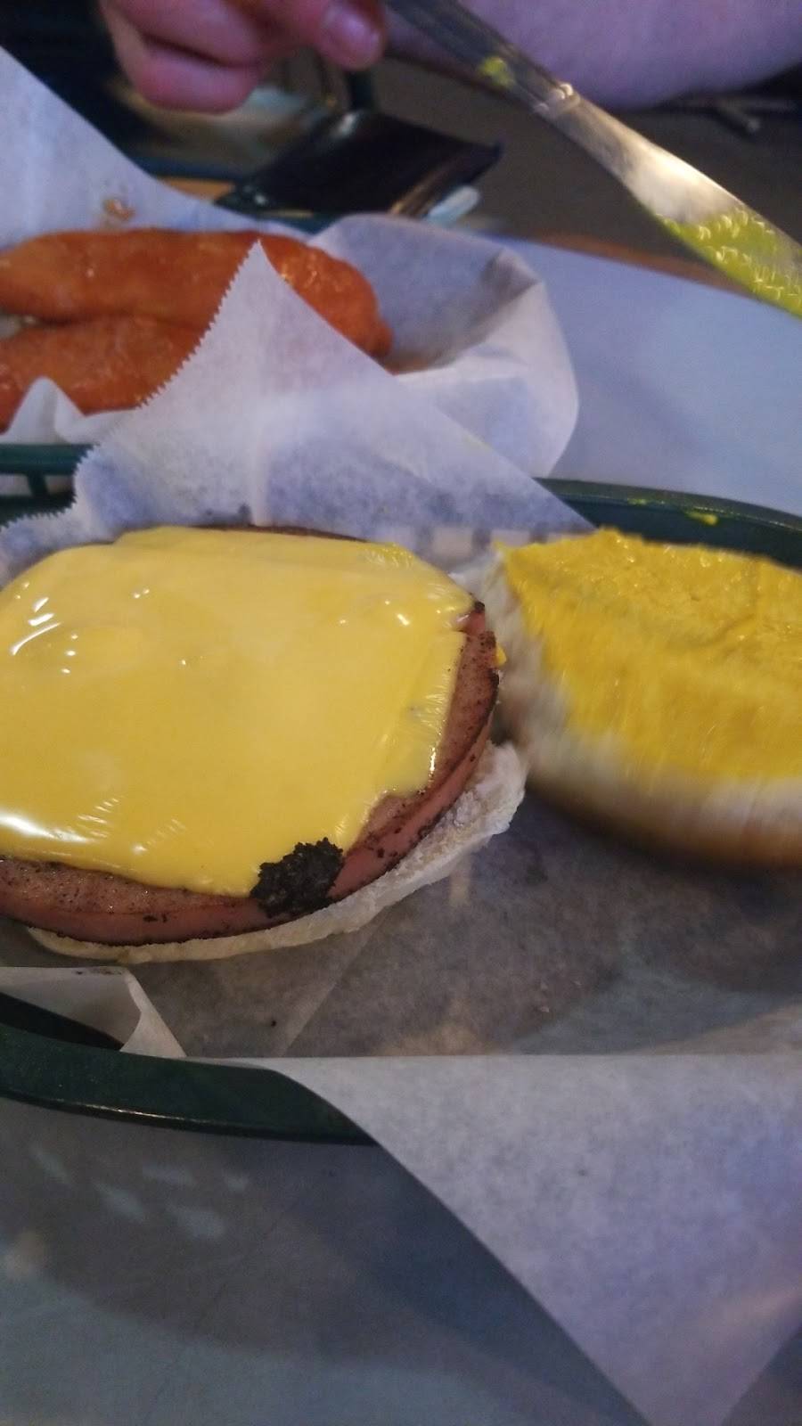 Neighbors Sports Bar & Grill | restaurant | 659 Cleveland Dr, Cheektowaga, NY 14225, USA | 7168324091 OR +1 716-832-4091