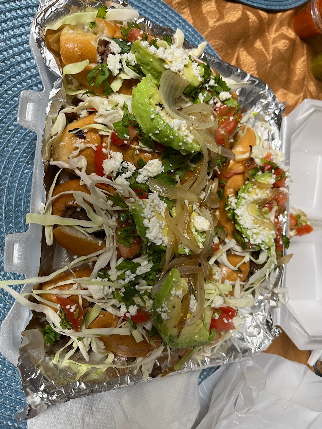 Señor bigotes tacos y más | restaurant | 23934 Uresti St, Edinburg, TX 78542, USA | 9567204051 OR +1 956-720-4051