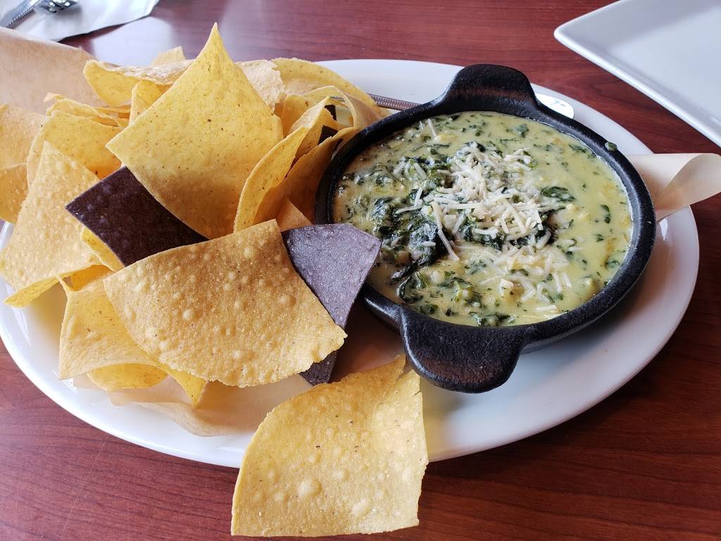 Ruby Tuesday | restaurant | 474 W Main St, Middletown, DE 19709, USA | 3024491266 OR +1 302-449-1266